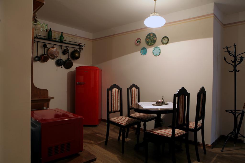Apartmany Antik Pratterov Dom บันสกา ชีอาว์นีซา ห้อง รูปภาพ